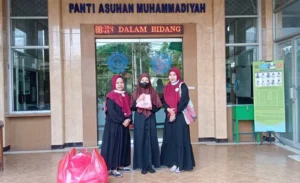 Ikwam SD Mumtaz Berbagi 827 Nasi Kotak