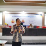 Smamda Menggelar Coaching of School Magazine