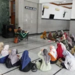 Pemantapan Ibadah Guru Baru SD Mugres Merujuk HPT