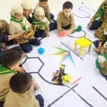 Happy Friday, Siswa SD Mugres Belajar Robot