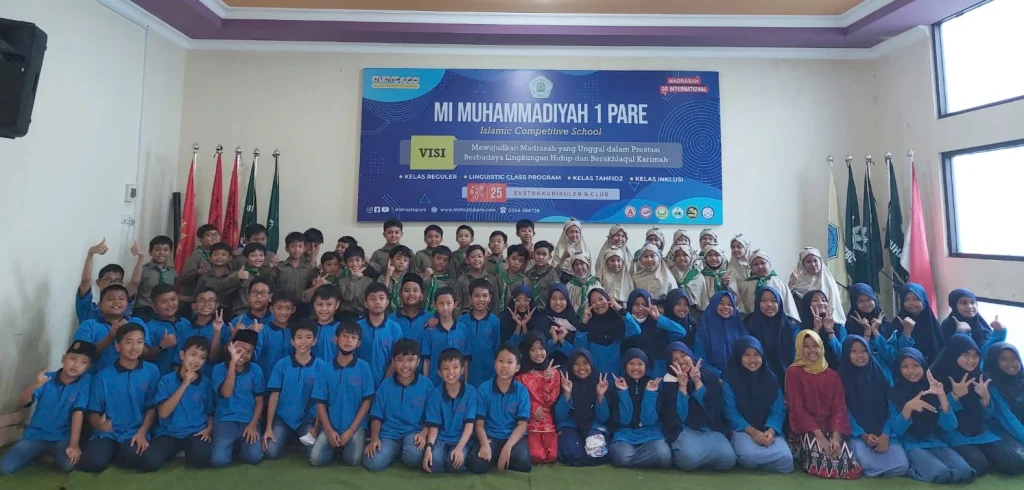42 Siswa dari 21 SD/MI Se-Sidoarjo Belajar di MIM 1 Pare