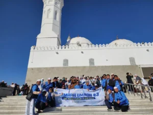 Smamio Kembali Mengadakan Program Umrah untuk Siswa