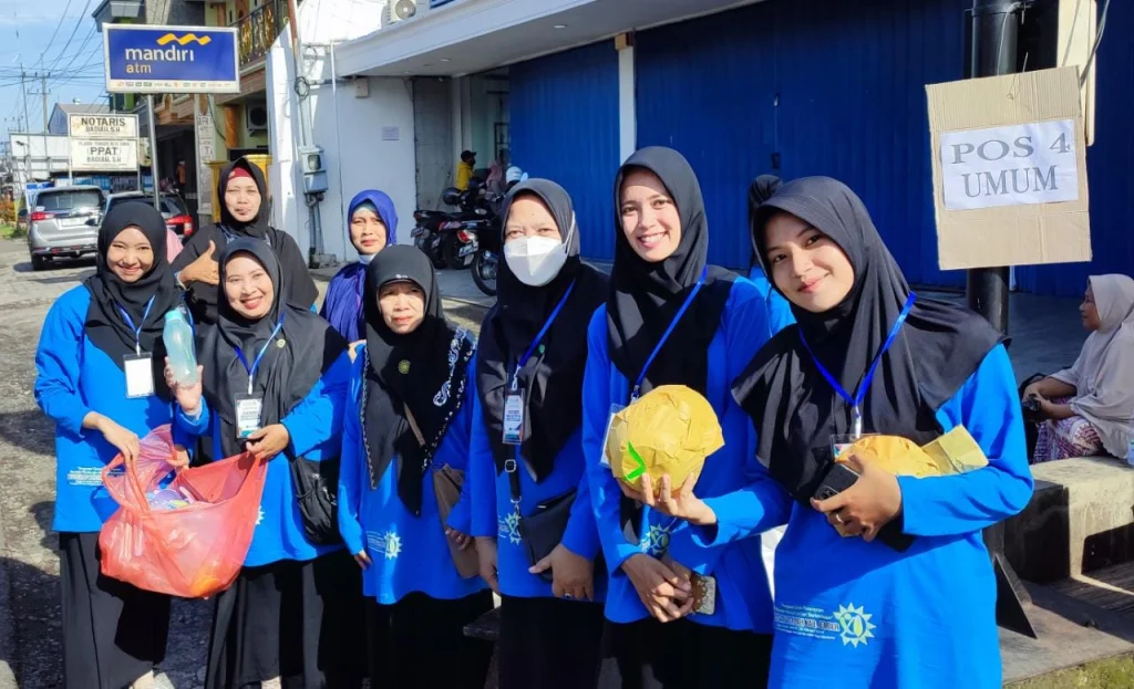 Ribuan Souvenir untuk Peserta Pawai Taaruf Musyda Jember