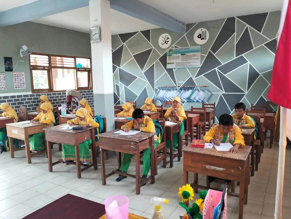 SD Mutu Bawean Mengikuti Babak Penyisihan Komas