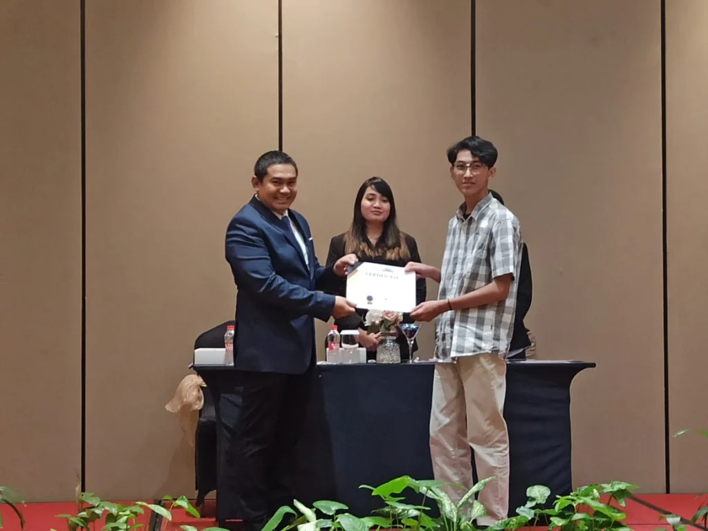 5 Siswa Smamda Sidoarjo Lolos Seleksi Beasiswa Siap ke 5 Negara