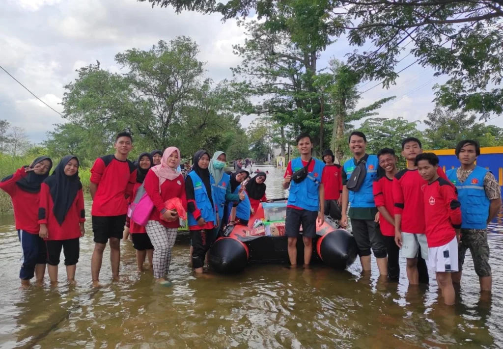 5 Kecamatan di Gresik Banjir, MDMC dan Lazismu Beraksi