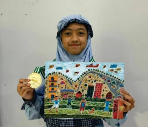Siswa SD Mugeb Juara Melukis Internasional