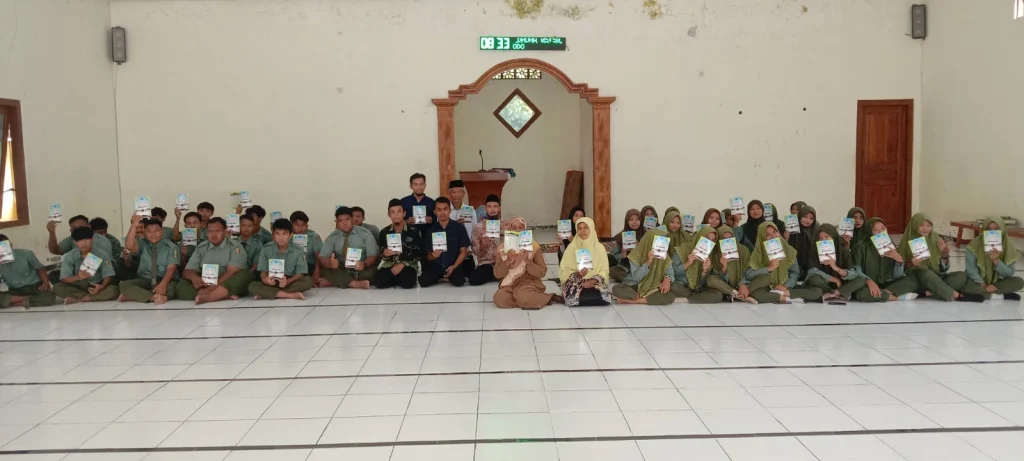 Buku Jurnal Ramadhan Penyemangat Siswa SMK Memo