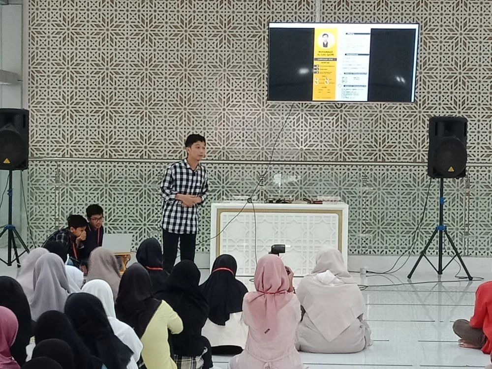 Pelajar Milenial Punya 3 Tantangan dan 5 Peran