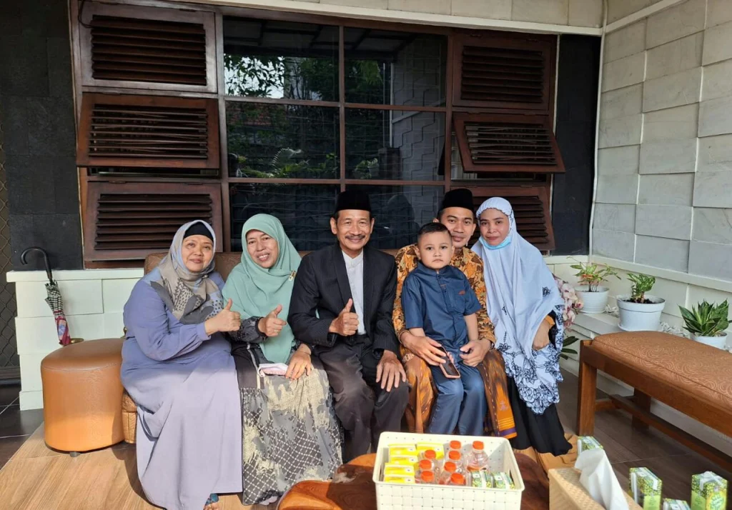 Berlebaran ke Prof Fasichul Lisan, Ini Kenangan Wakil Ketua PDM Surabaya