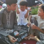 Bakso dan Es Krim Jadi Suguhan Shalat Idul Fitri di Lumbang Probolinggo