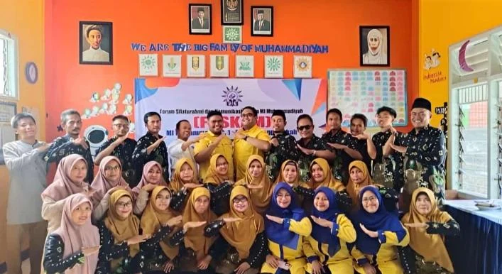Pentingnya Digital Marketing bagi MI Muhammadiyah Se-Ujungpangkah