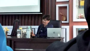 Ketika Editor Buku Serial Dilan Berbagi Tips Menulis Novel