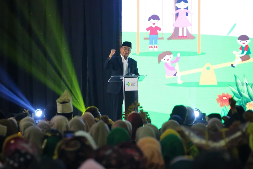 Penduduk Indonesia Harus Produktif dan Tumbuh Sehat