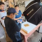 Mahasiswa Umsida dan HIPMI PT ITS Fasilitasi UMKM Foto Produk