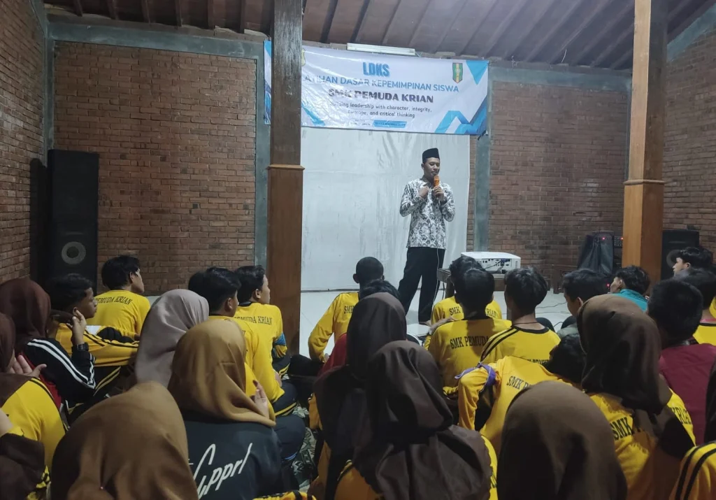 Ketika Peserta LDKS Smedaka Tak Bisa Membendung Air Mata