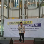 Guru Harus Berkomitmen Meningkatkan Pelayanan Pendidikan