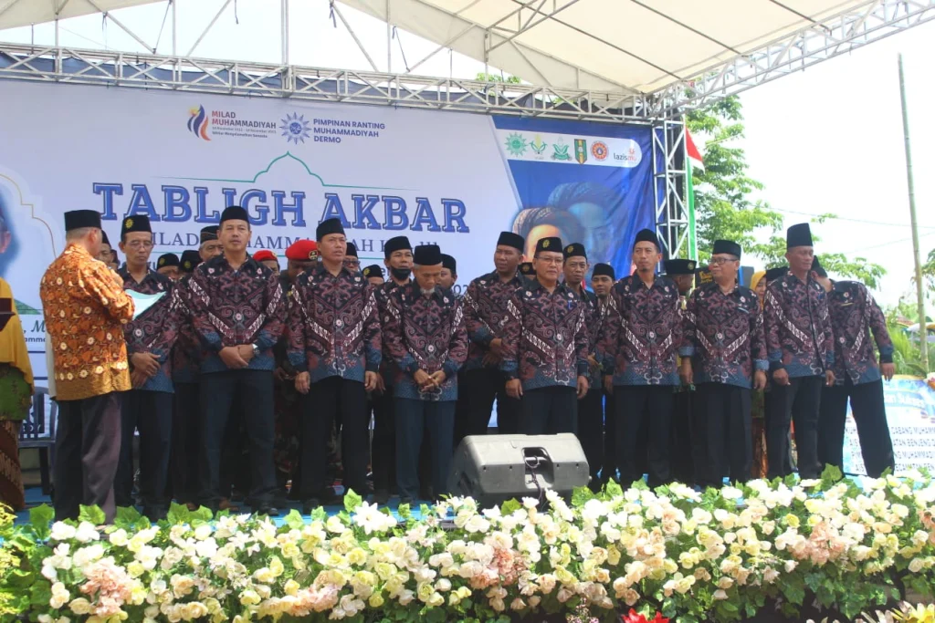 PDM Kabupaten Gresik Mengukuhkan Pimpinan Cabang Muhamadiyah Benjeng