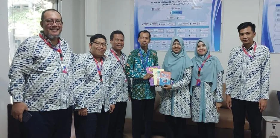 Guru SDMM Kunjungan Belajar ke Tiga Institusi Pendidikan Terkemuka Yogyakarta