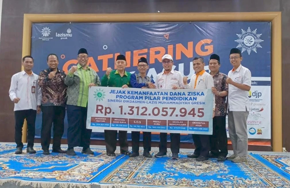Rp 1,3 Miliar Dana Pendidikan Lazismu-Majelis Dikdasmen PDM Gresik Telah Tersalurkan