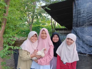 Seru! Interaksi dengan Hewan Ternak ala Peserta Live in Journey
