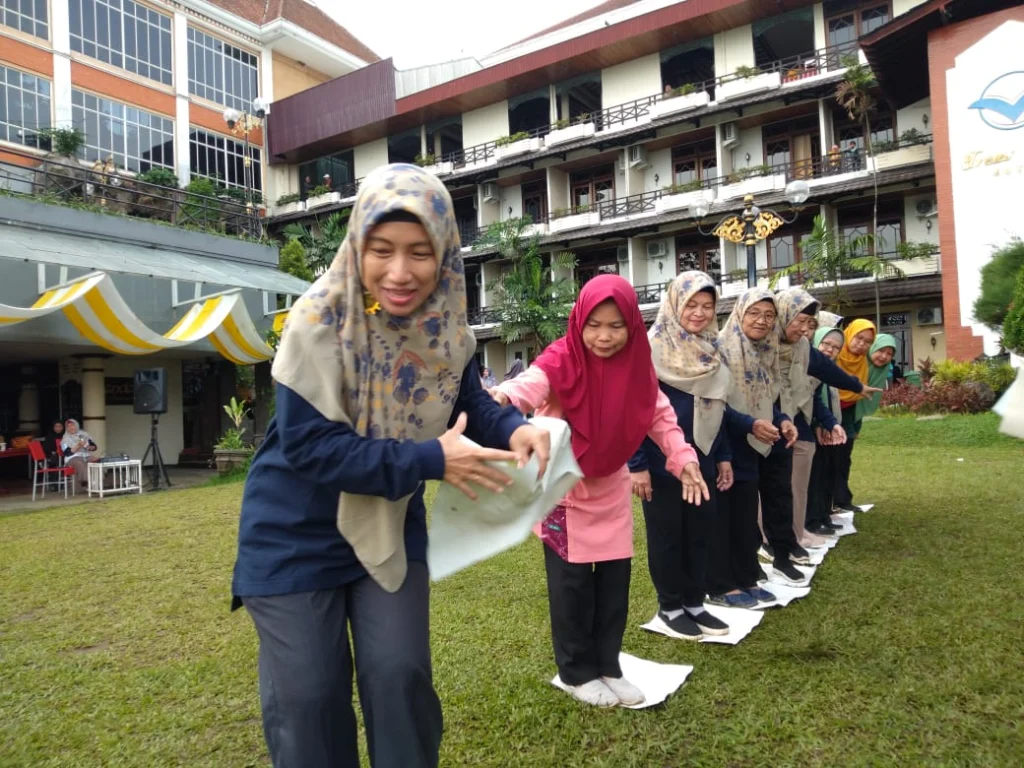 Saat Mama-Mama Aisyiyah Fungame, Hadiah Imut Langsung Diemut