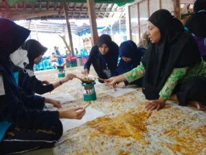 Lestarikan Batik meski tanpa Pakem