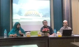 Takmir Masjid An-Nur Raker, Bahas Cara Gaet Jamaah
