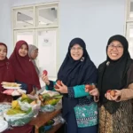 Coffee Break dengan Jajanan Khas Daerah, Tradisi PWMU.CO yang Dilestarikan