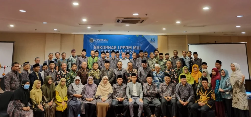 Rakornas LPPOM MUI, Sekjen Ingatkan Pentingnya Substansi Halal 