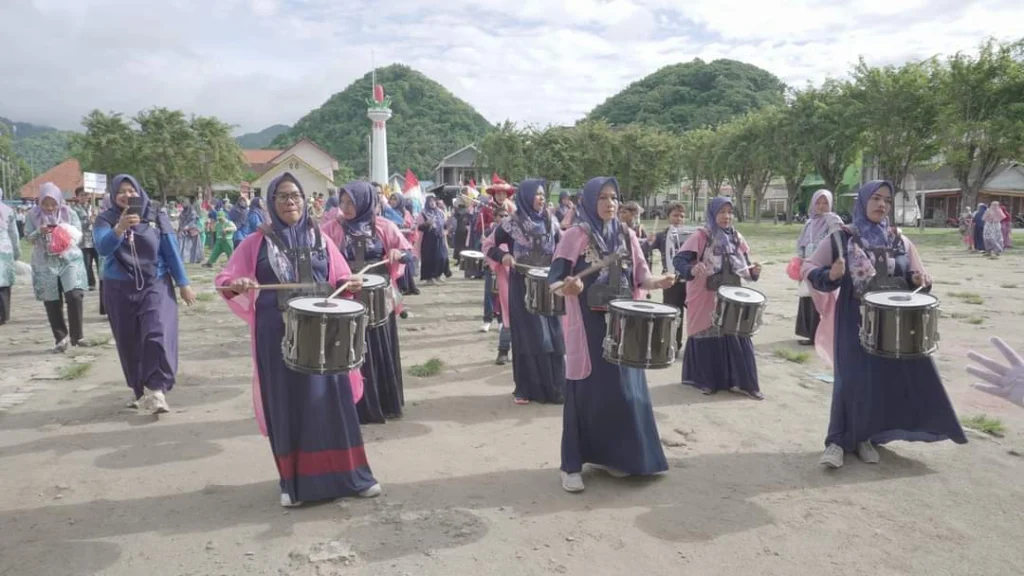 Milad Ke-5 SD Mutu Bawean Spektakuler