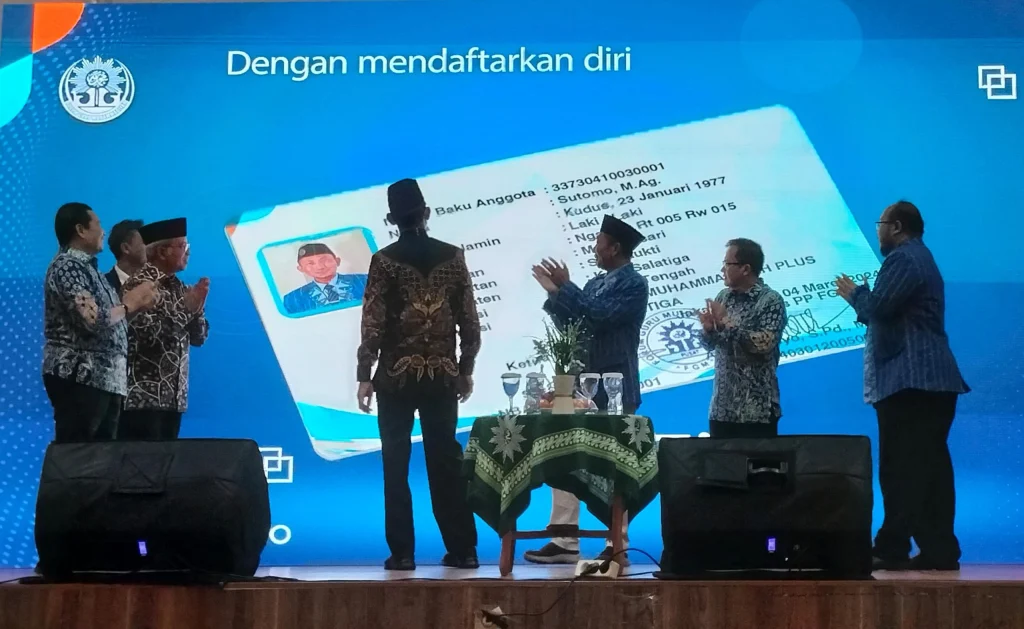 Kartu Tanda Anggota Forum Guru Muhammadiyah Diluncurkan 