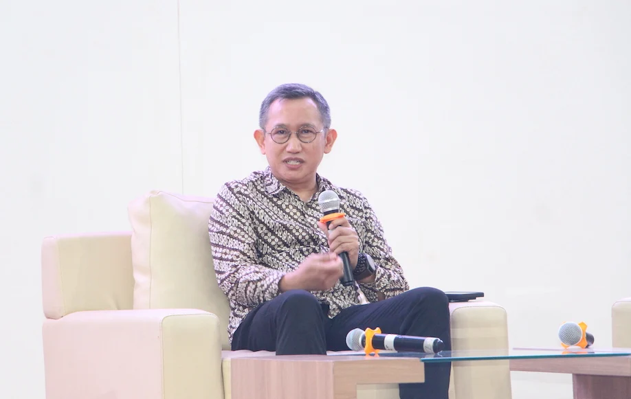 Presiden Joko Versus Presiden Widodo