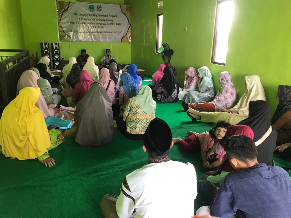 Musyran Nasyiah Mojokampung Bertabur Bingkisan, Ini Ketua Barunya