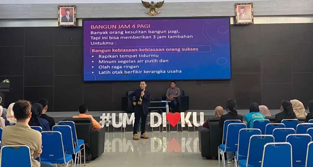 Talkshow Mahasiswa PMM UMG Hadirkan Pengusaha Muda Sukses