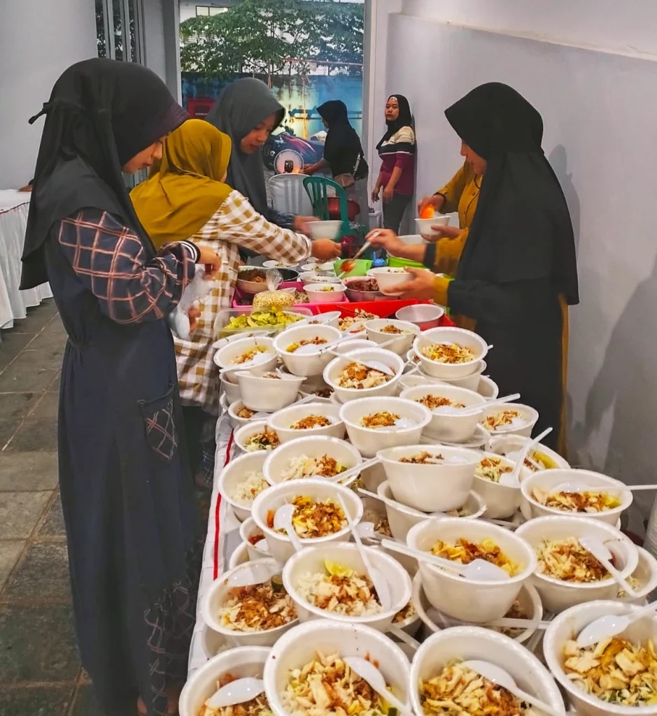 2.500 Porsi Menu Berbuka Puasa Gratis di Kampoeng Ramadhan