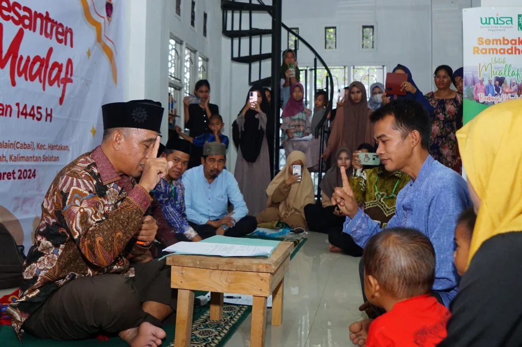 Satu Keluarga Masuk Islam di Acara Pesantren Mualaf Muhammadiyah