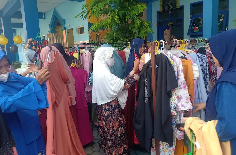 Festival Outfit Ramadhan SD Mutu Dukun dan SD Mugeb Diserbu Pengunjung 