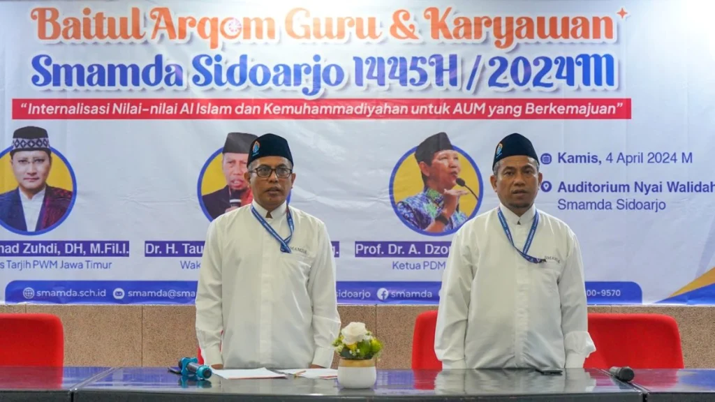 Baitul Arqam Guru dan Karyawan Smamda Kaji 10 Sifat Kepribadian Muhammadiyah