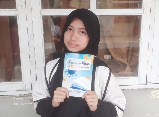 Beasiswa Mentari Bantu Pendidikan Siswa Yatim Pegiat Literasi Ini