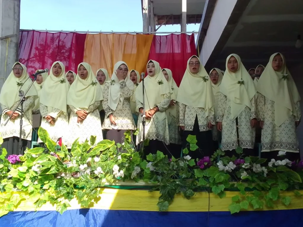 Paduan Suara Nasyiah Sapan Menghibur Jamaah Tabligh Akbar 