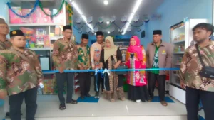 PDM Surabaya Resmikan Toko Sembako Milik Mu 