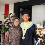 Dari Ternate Sekolah di Sidoarjo, Prestasi Wisudawan Smamda Ini Bikin Bangga Orang Tua