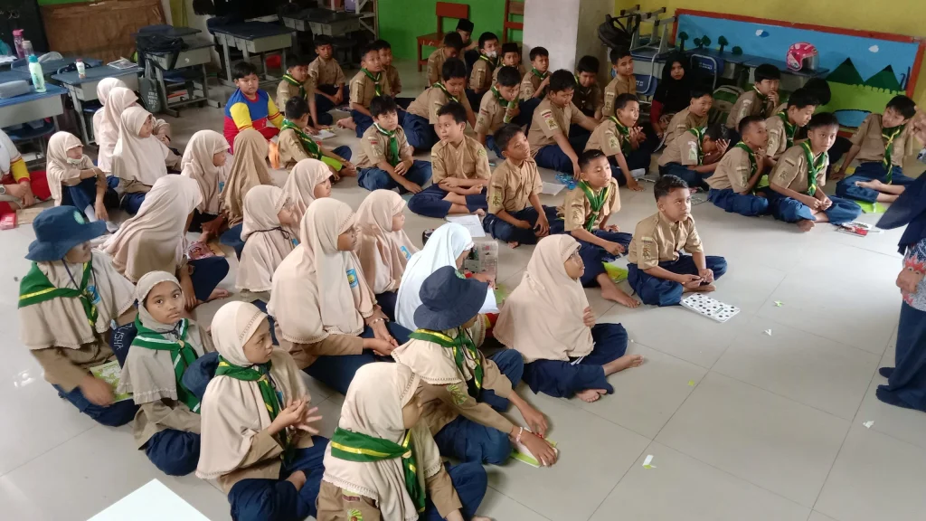 Kabilah SD Muhtar Belajar Sejarah HW 