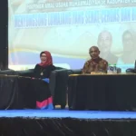 Cara Moderator Ini Mengenalkan Narasumber Bikin Ngakak