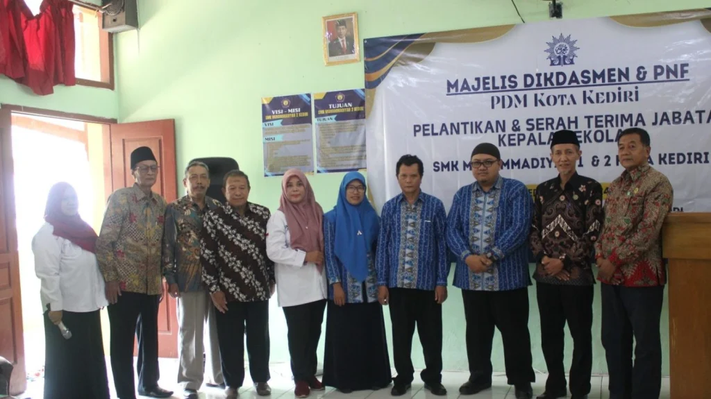 Dilantik, Dua Plt Kepala SMK Muhammadiyah Kota Kediri ibarat Imam Shalat