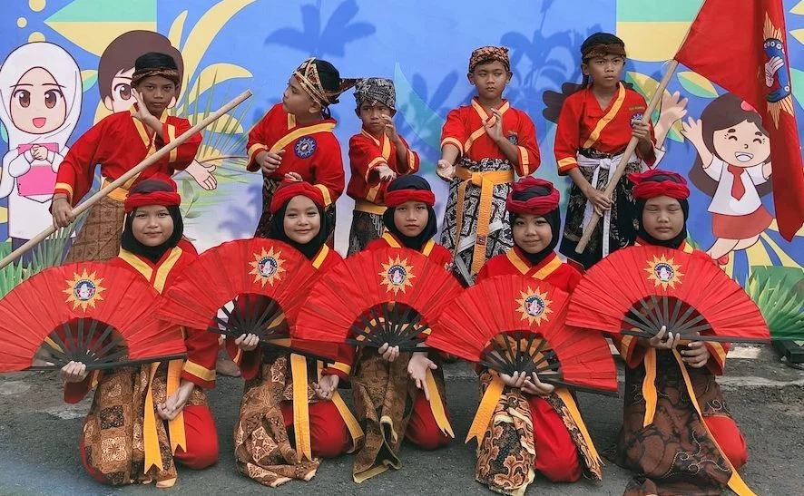 Di Balik Penampilan Tapak Suci SD Muhtar di Acara Fiesta