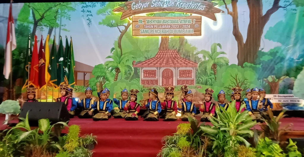 Gebyar Seni dan Kreativitas TK Aisyiyah 1 Kota Probolinggo Meriah