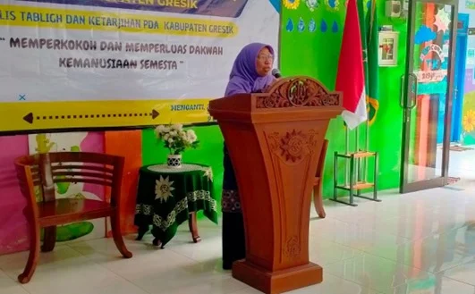 Ketua Pimpinan Daerah Aisyiyah Gresik: Cara Memanusiakan Manusia
