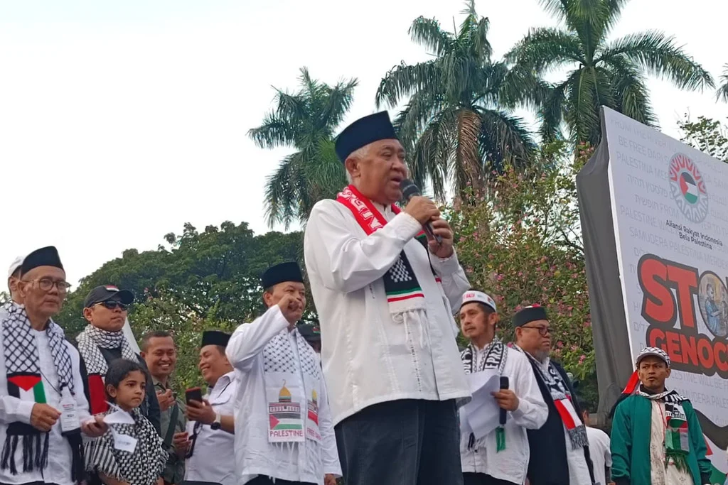 Din Syamsuddin Desak Indonesia dan Negara OKI Kirim Bantuan Militer di Jalur Gaza